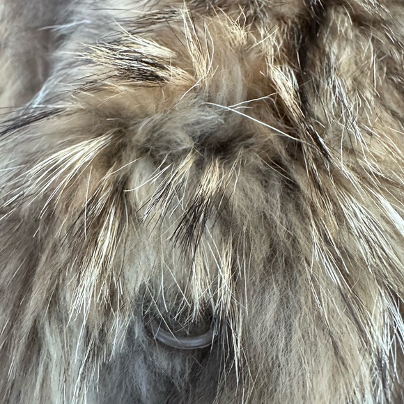 Authentic fur coat - Picture 3 of 14